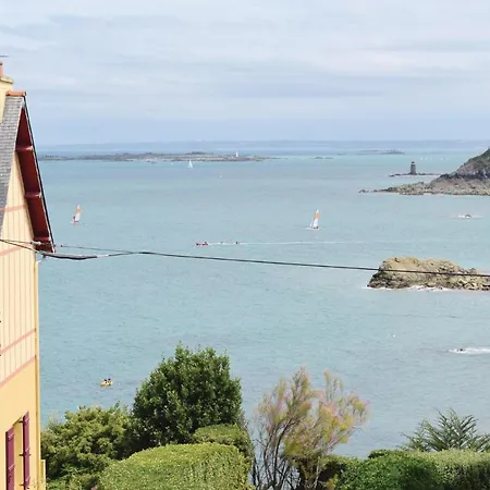 Awesome In Quay Portrieux