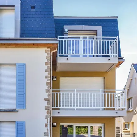 Appartement Awesome In Quay Portrieux
